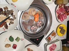 -佰烧海鲜烤肉火锅自助(世茂国际广场店)