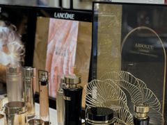 -百盛(万象城店)