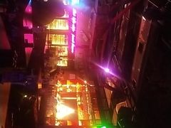 -UP嘻哈酒吧(粉巢店)