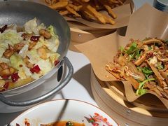 -费大厨辣椒炒肉(高铁吾悦广场店)