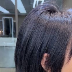 -首脑美发沙龙