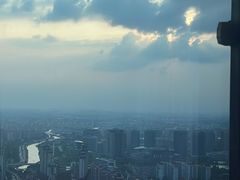 -上海龙之梦万丽酒店