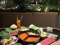 -三出山火锅(南京万象天地店)