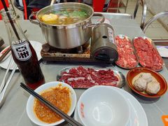 -金龙大四喜牛肉火锅