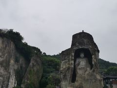 -鲁镇