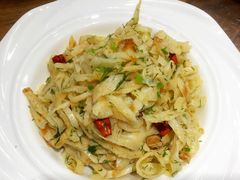 茴香拌煎饼-秦唐一号西安菜馆(钟楼店)