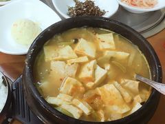 -亲昵春川鸡排(韩国美食街店)