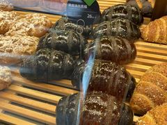 黒皮法兰克福面包-原麦山丘(凯德MALL·大峡谷店)