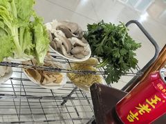 -朝伟清真铜瓢牛肉馆(三十年老·店)