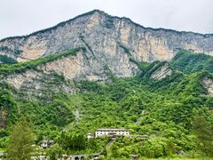 -鹿院坪生态旅游景区
