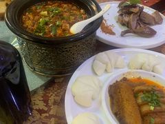 -万重锦·人文川菜馆(骡马市店)