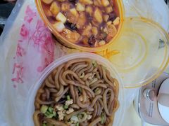 -95号酱骨·一块豆腐(展春园西路店)
