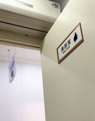 -苗医生专业祛痘·皮肤管理