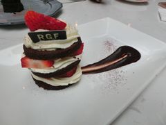-RGF(巨鹿路店)