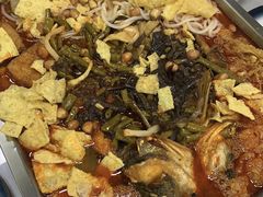 -在巷子里的烤肉店·螺蛳粉烤鱼·牛蛙(和美城店)