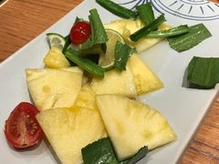 青柠檬拌鲜菠萝-云海肴·汽锅鸡·云南菜(高德置地店)