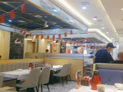 -靓虾二哥长沙地标小龙虾(五一广场店)