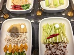 -鸽子侯·家宴·平价海鲜(绿地店)