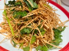香菜馓子-忆外婆徐州菜·地锅鸡·生日宴(吴庄店)