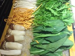 -慢丽江·云南野生菌土鸡锅(付家庄店)