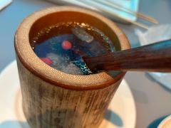 乌骨鸡汤-桂满陇·蟹黄小笼汤包(巴黎春天浦建店)
