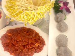 -山城年华老火锅(玉林店)