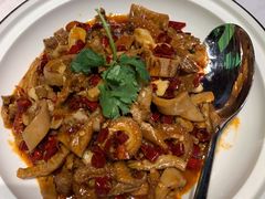 -老湘亲·品鉴湘菜(蔡塘爱琴海店)