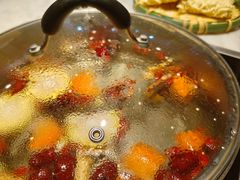 -尚尚仙·酸汤猪手·猪肚鸡火锅(华联万柳购物中心店)