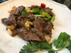 姜葱爆炒黄牛肉-阿多私房菜(顺德店)