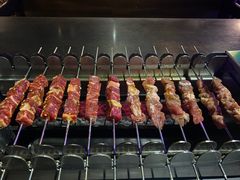 -麦凯伦烧烤·精酿超级工厂店(金桥总店)