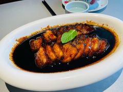 招牌焦糖黑叉烧-维园悦谱·海派家常菜(乌鲁木齐南路店)