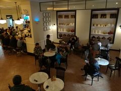 大堂-星巴克臻选(广州沙面店)