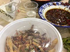 -江城燕子大排档(江汉路步行街店)