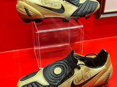 -The Manchester United(伦敦人店)