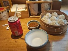 -馋三尺蟹粉小笼(人民广场店)