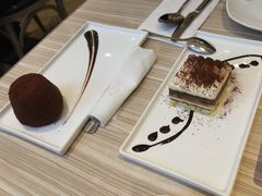 -必胜客(天鸿店)