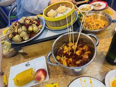 喝丢经典毛肚锅-喝丢一只鞋海鲜烧烤·海肠捞饭(东关街店)