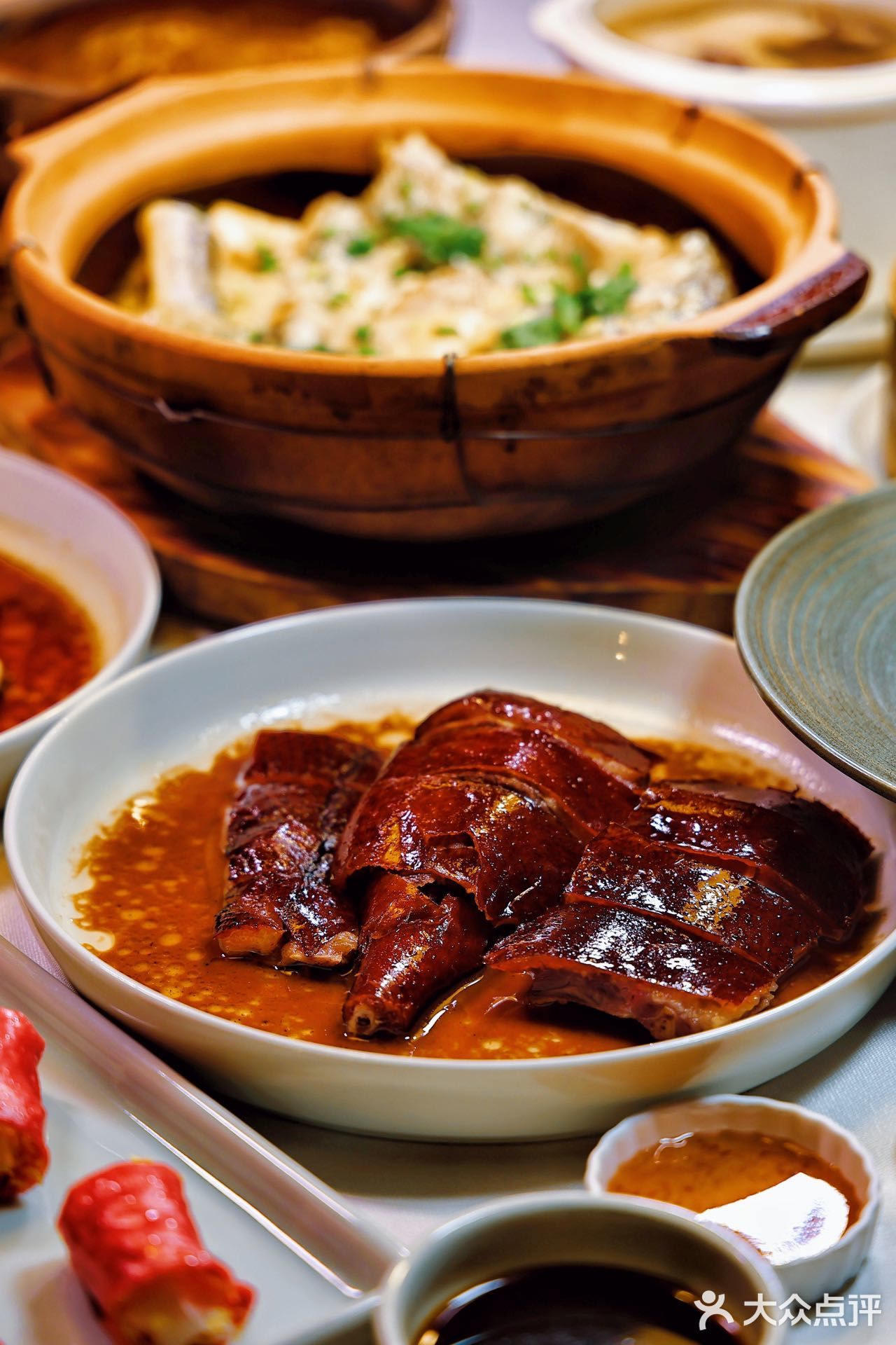 三清潭烧鹅果然不是盖的！