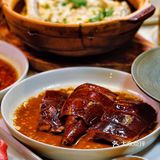 三清潭烧鹅果然不是盖的！