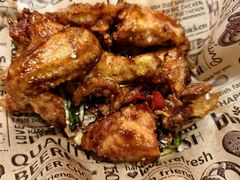 -BHC炸鸡(明洞总店)