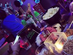 -TZ House音乐现场(来福士中心店)