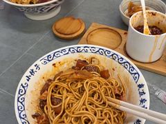 -梅溪·小伙子干挑面(安吉总店)