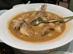 家烧白扁中鲳鱼-甬府小鲜(万象城店)