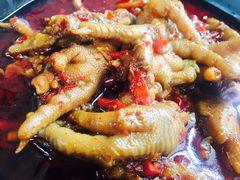 -老闵田螺馆·南昌特色小炒(梦时代店)