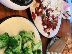-无届青年餐馆(熙街店)