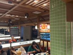 -明洞阿姨·韩式酱蟹烤肉·创意料理(三元桥店)