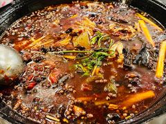 -鸿顺老铁锅美蛙鱼府(解放碑店)