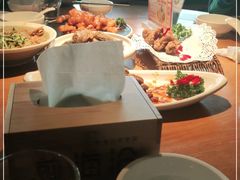 -前海沿·青岛菜(大拇指广场石老人店)