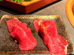 -铭牛烧肉·和牛海鲜自助(高新月牙湖店)
