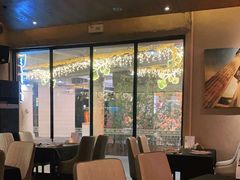 -Efes Turkish & Mediterranean Cuisine 艾菲斯餐厅(陆家嘴店)